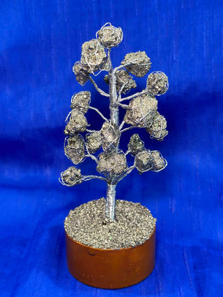 Iron Pyrite Crystal tree - Increases assertiveness, confidence, vitality and is one of the top manifesting stones for increasing wealth